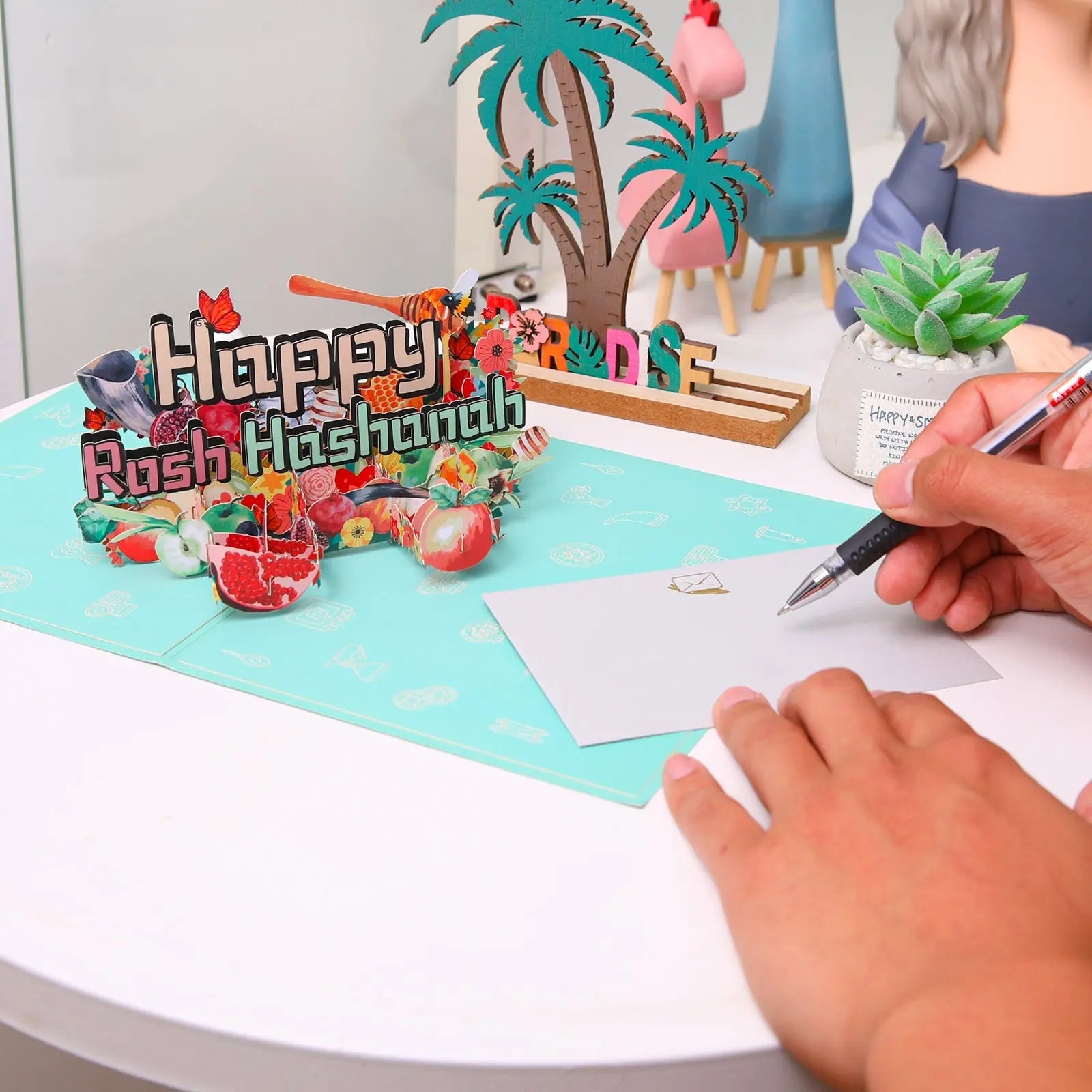 Celebrate-the-Jewish-New-Year-with-a-Unique-Happy-Rosh-Hashanah-Pop-Up-Card Magic Ants