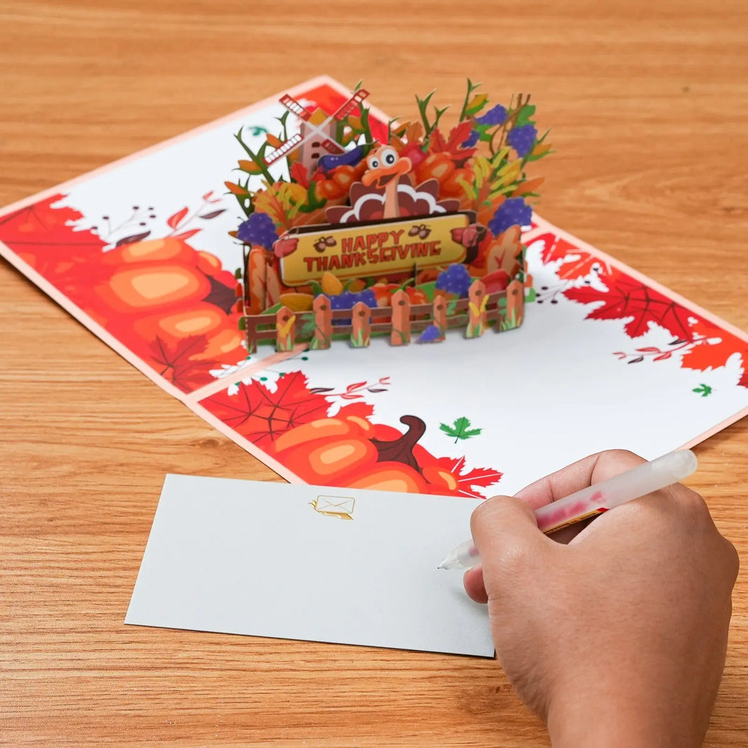 Thanksgiving Day Pop-up Card Messages: 10 Unique Notes to Write Inside Magic Ants